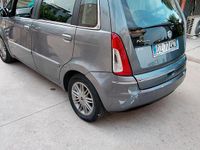 Usata Lancia Musa 90 CV (66 kW) 2010 Grigio Monovolume