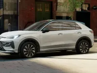 Nuova VW T-Roc Life 115 CV (84 kW) 2026 Pure white nero SUV