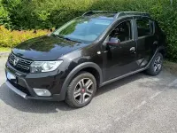 Usata Dacia Sandero Stepway 95 CV (69 kW) 2019 Nero Berlina