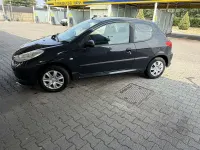 Usata Peugeot 206 60 CV (44 kW) 2011 Berlina