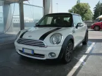Usata Mini Cooper 120 CV (88 kW) 2010 Utilitaria