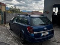 Usata Opel Astra 101 CV (74 kW) 2005 Blu Station wagon