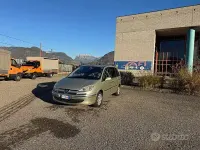 Usata Peugeot 807 170 CV (125 kW) 2008 Giallo Monovolume