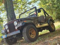 Używany Jeep CJ 1987 Brązowy SUV