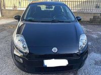 Usata Fiat Punto Street 77 CV (56 kW) 2014 Metallizzato Utilitaria