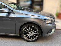 Usata Mercedes A180 Executive 109 CV (80 kW) 2015 Grigio Berlina