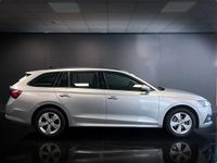 Usata Skoda Octavia Executive 116 CV (85 kW) 2023 Argento Station wagon