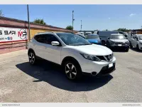 Usata Nissan Qashqai N-Connecta 131 CV (96 kW) 2017 Bianco SUV