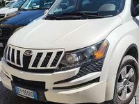 Usata Mahindra XUV500 140 CV (102 kW) 2015 Bianco SUV