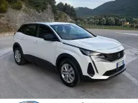Usata Peugeot 3008 Active 131 CV (96 kW) 2022 Bianco SUV