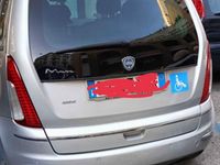 Usata Lancia Musa 78 CV (57 kW) 2010 Grigio Monovolume