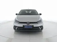 Usata VW Polo Style 95 CV (69 kW) 2023 Reflex silver metallizzato nero Utilitaria