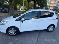 Usata Ford B-MAX Business Edition 75 CV (55 kW) 2017 Bianco Monovolume