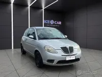 Usata Lancia Ypsilon 75 CV (55 kW) 2007 Grigio Utilitaria