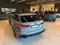 Usata Audi RS6 Performance 630 CV (463 kW) 2024 Grigio pastello Station wagon