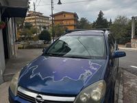 Usata Opel Astra 101 CV (74 kW) 2005 Blu Station wagon