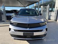 Usata Opel Mokka Edition 130 CV (95 kW) 2025 Grigio SUV