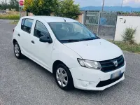 Usata Dacia Sandero Ambiance 75 CV (55 kW) 2014 Bianco Berlina
