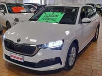 Usata Skoda Scala Ambition 116 CV (85 kW) 2020 Bianco magnolia / pastello Utilitaria