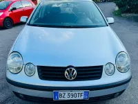 Usata VW Polo Trendline 75 CV (55 kW) 2002 Grigio Utilitaria