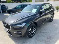 Usata Volvo XC60 197 CV (144 kW) 2022 Grigio SUV