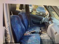 Usata Daihatsu Terios 83 CV (61 kW) 1999 Grigio SUV