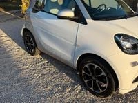Usata Smart ForTwo Coupé Passion 70 CV (51 kW) 2016 Bianco Utilitaria