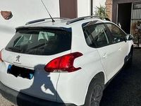 Usata Peugeot 2008 Active 68 CV (50 kW) 2014 Bianco SUV