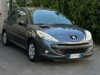 Usata Peugeot 206 60 CV (44 kW) 2010 Other Berlina