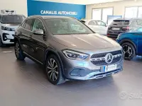 Usata Mercedes GLA200 150 CV (110 kW) 2022 Grigio SUV