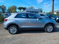 Usata VW T-Roc Life 110 CV (80 kW) 2023 Argento SUV