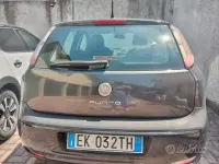 Usata Fiat Punto 75 CV (55 kW) 2011 Nero Utilitaria