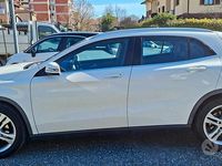 Usata Mercedes GLA200 136 CV (100 kW) 2014 Bianco SUV