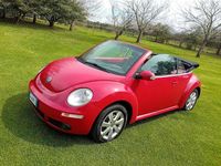 Usata VW New Beetle 105 CV (77 kW) 2007 Rosso Utilitaria