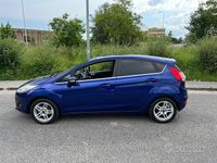 Usata Ford Fiesta 75 CV (55 kW) 2014 Blu/azzurro Utilitaria