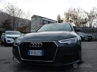 Usado Audi A4 Design 122 CV (89 kW) 2019 Gris Familiar