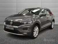 Usata VW T-Roc Style 150 CV (110 kW) 2018 Grigio SUV