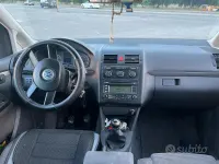 Usata VW Touran 140 CV (102 kW) 2005 Monovolume