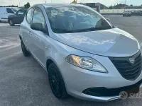 Usata Lancia Ypsilon S 95 CV (69 kW) 2015 Grigio Utilitaria