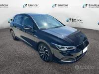 Usata VW Golf VII 116 CV (85 kW) 2021 Nero Utilitaria