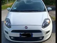 Usata Fiat Punto 75 CV (55 kW) 2012 Bianco Utilitaria
