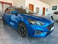 Usata Ford Focus ST-Line 120 CV (88 kW) 2021 Bluazzurro Station wagon