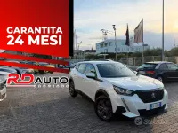 Usata Peugeot 2008 Active 131 CV (96 kW) 2021 Bianco SUV