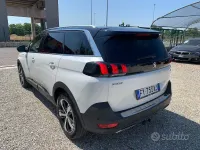 Usata Peugeot 5008 GT-line 181 CV (133 kW) 2019 Bianco SUV