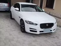 Usata Jaguar XE Prestige 180 CV (132 kW) 2016 Bianco Berlina