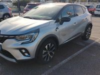 Usata Renault Captur Techno 91 CV (66 kW) 2024 Argento SUV