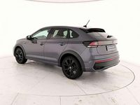 Usata VW Taigo R-line 110 CV (80 kW) 2023 Smoky grey metallizzato nero SUV