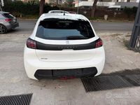 Usata Peugeot 208 Allure 101 CV (74 kW) 2021 Bianco Utilitaria