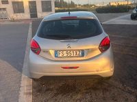 Usata Peugeot 208 Active 75 CV (55 kW) 2019 Grigio Utilitaria
