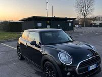 Usata Mini ONE 75 CV (55 kW) 2018 Nero Utilitaria